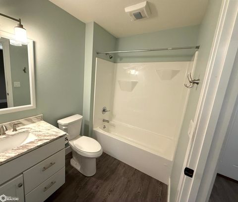 Tiny photo for 614 N Lincoln #101, Mount Pleasant, IA 52641 (MLS # 6337142)