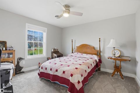 Tiny photo for 614 N Lincoln #101, Mount Pleasant, IA 52641 (MLS # 6337142)
