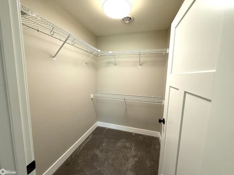Tiny photo for 614 N Lincoln #101, Mount Pleasant, IA 52641 (MLS # 6337142)