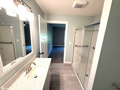 Tiny photo for 614 N Lincoln #101, Mount Pleasant, IA 52641 (MLS # 6337142)