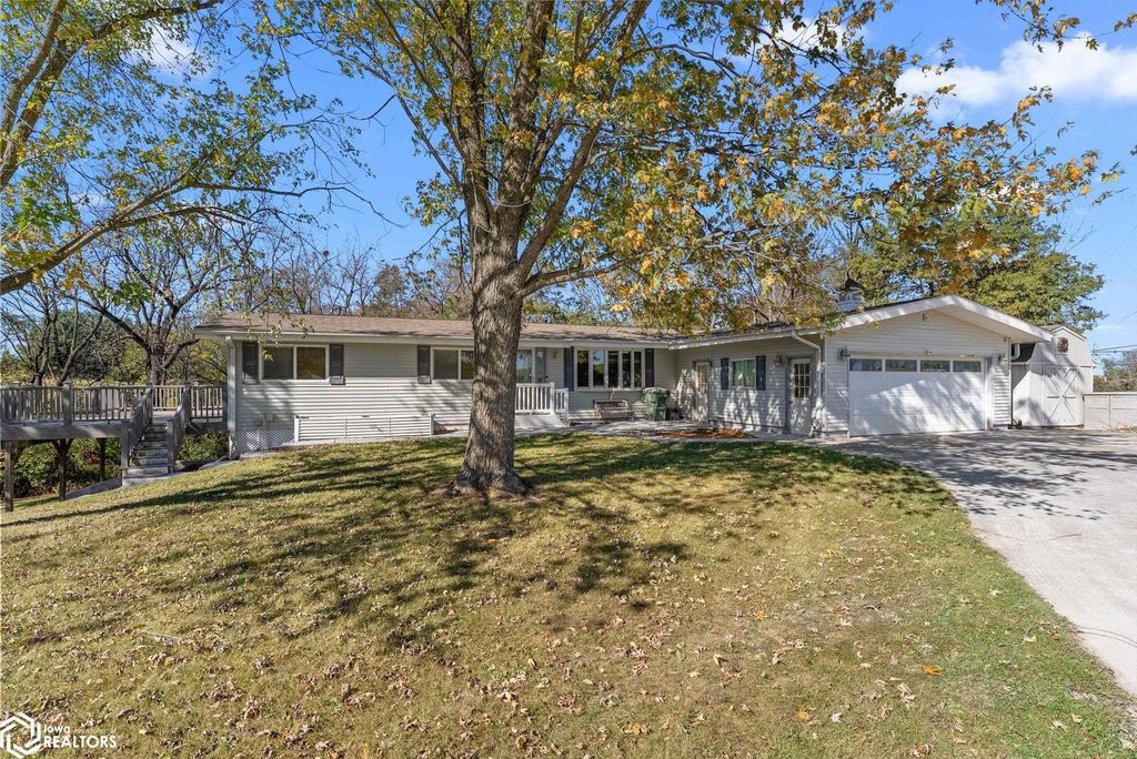 Photo of 10161 Jimtown Road, Danville, IA 52623 (MLS # 6333103)
