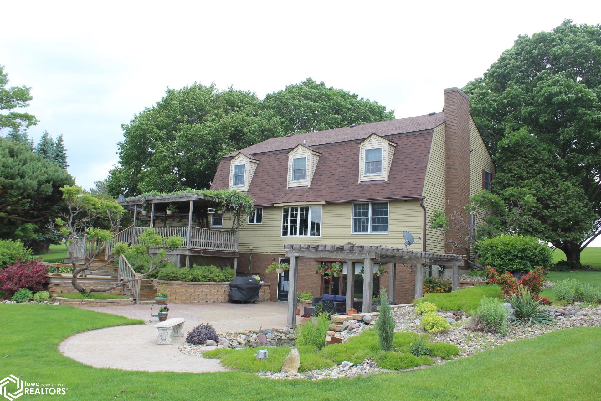 1077 Meadow Lake Drive