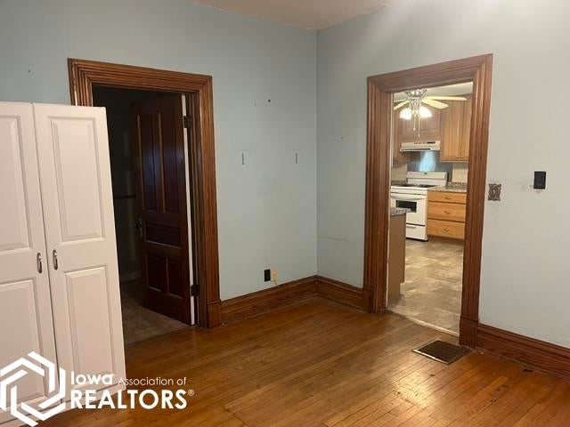 Photo of 707 E Henry Street, Mount Pleasant, IA 52641 (MLS # 6343387)