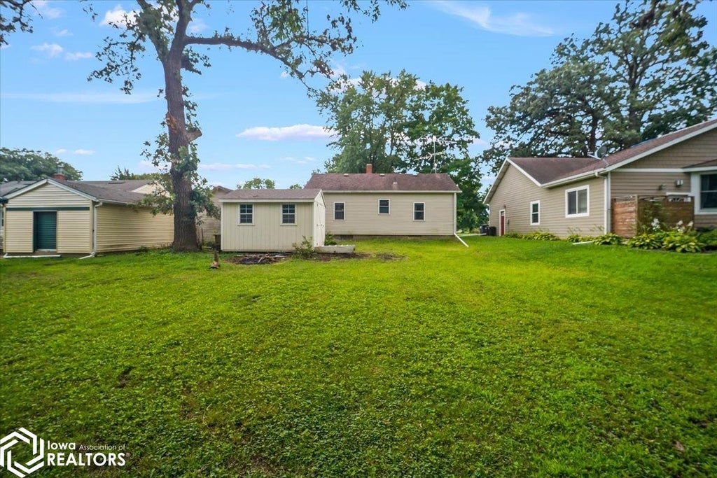 Photo of 626 17Th Avenue, Eldora, IA 50627 (MLS # 6341342)
