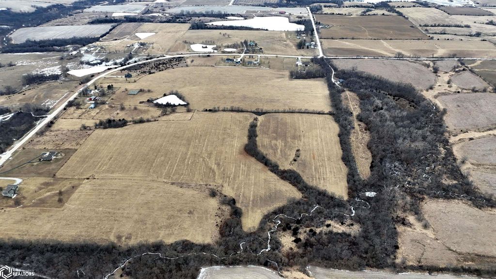 Photo of 19716 205th Avenue, Centerville, IA 52544 (MLS # 6335445)