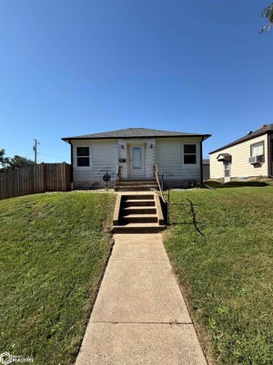 329 N PLANE ST, BURLINGTON, IA 52601 - Image c755f7d4311aa5b34e80f90df5febf05/1314781464