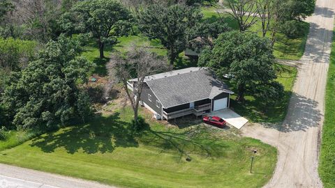 2102 Taylor Avenue Rowan IA 50470