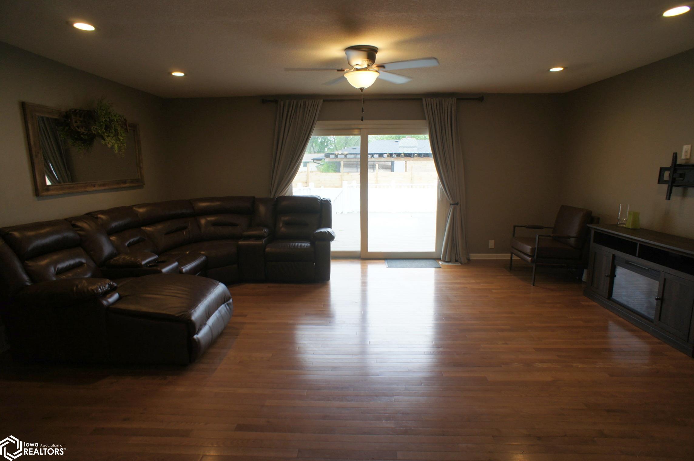 1217 Nancy Lane