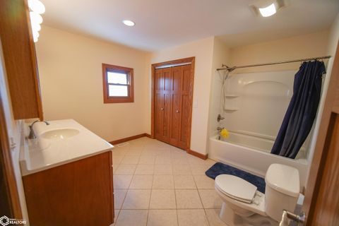 Tiny photo for 515 2nd Avenue, Ackley, IA 50601 (MLS # 6335200)