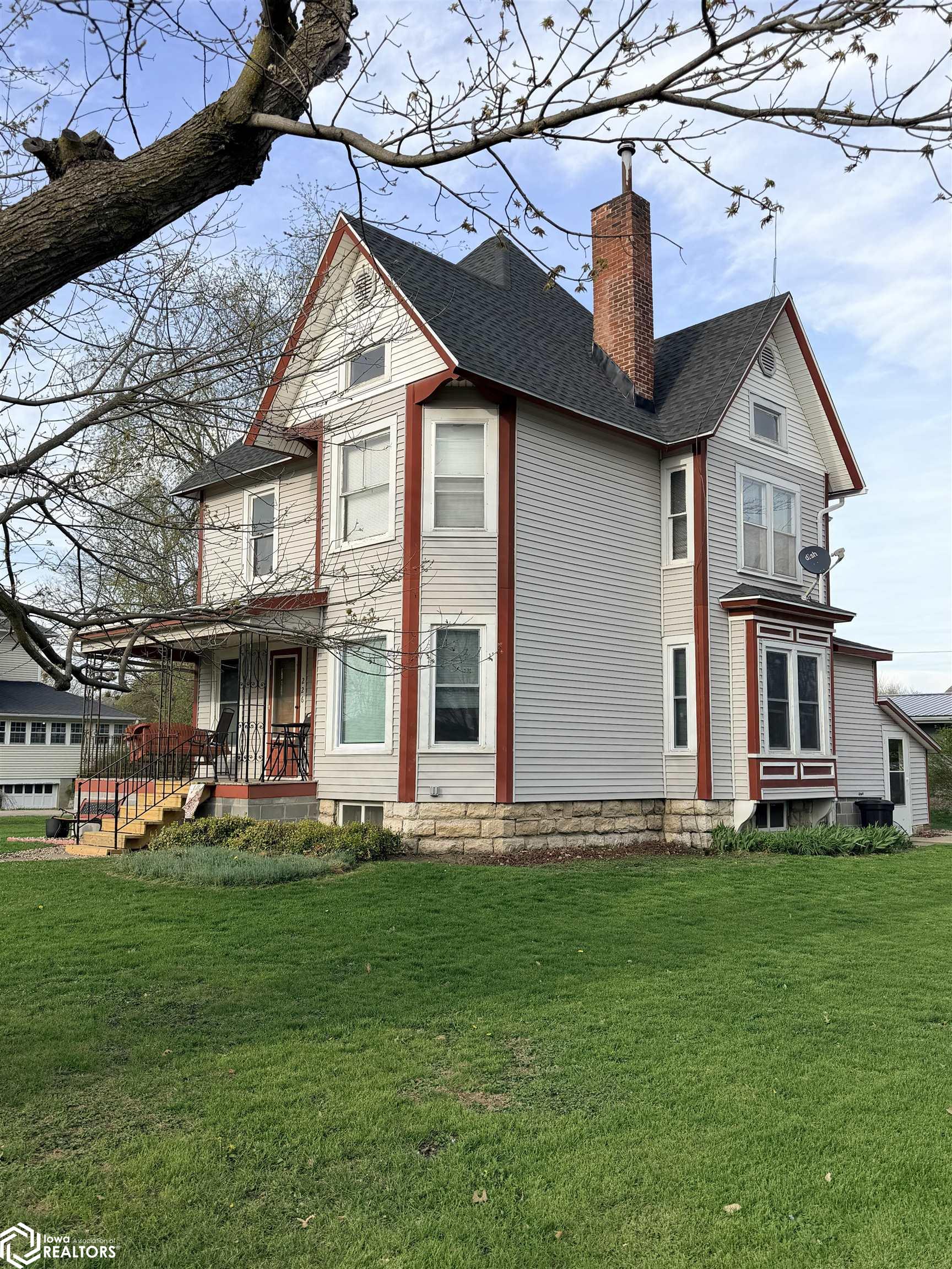 226 S Eaton Avenue