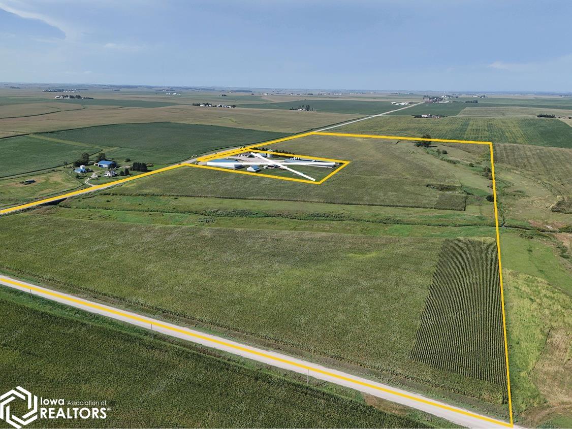 Parcel 2 US Hwy 218 at Co. Hwy E40