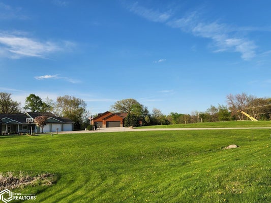 200 BRICKYARD CT, SHEFFIELD, IA 50475 - Image cb516f366a9aa66867c24fe04d2b9e3e/4254992652