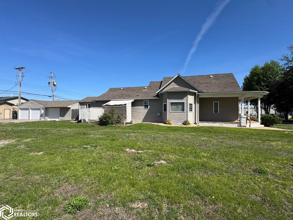 Photo of 115 Swan Street, West Burlington, IA 52655 (MLS # 6337631)