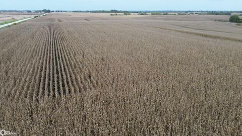 160 A 450th Street Chariton IA 50049