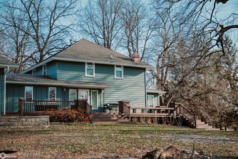 4466 Park Avenue Clear Lake IA 50428