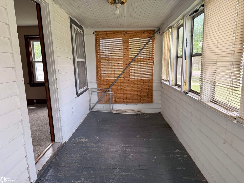 Photo of 1014 Quint Avenue, Carroll, IA 51401 (MLS # 6337708)