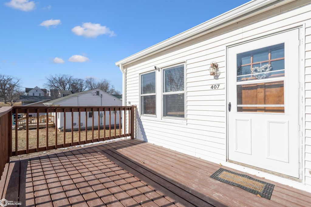 Photo of 407 E Warren St. St, Mount Pleasant, IA 52641 (MLS # 6335389)