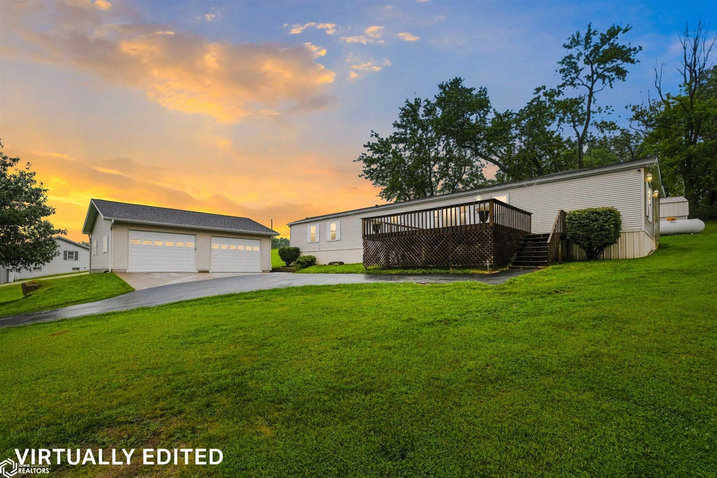 Photo of 114 Skyline Drive, Montezuma, IA 50171 (MLS # 6341323)