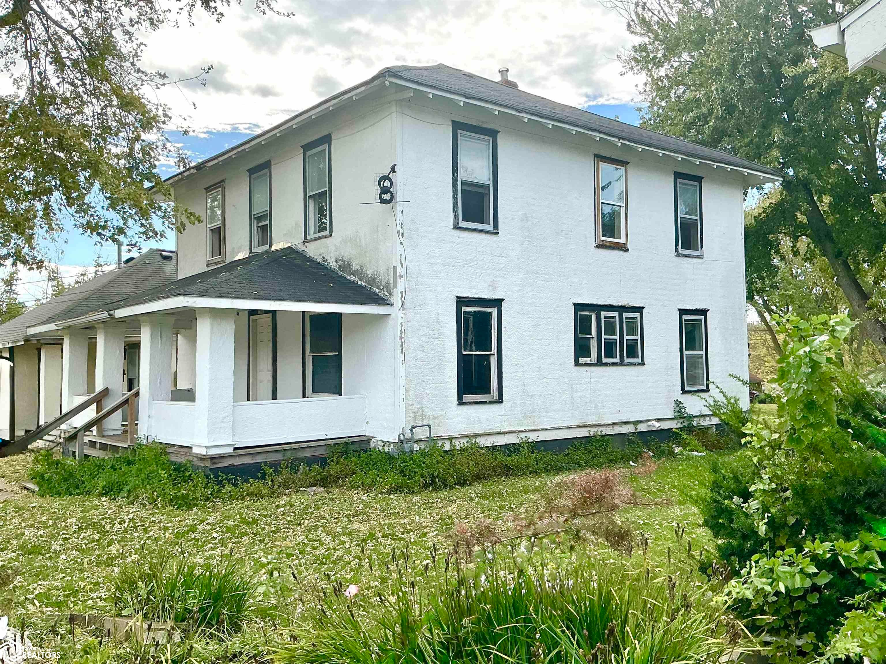 1100 S Main