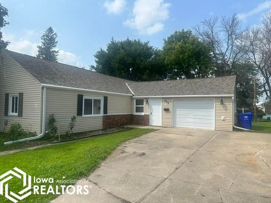 432 CENTER ST W, BRITT, IA 50423 - Image d1a173563e84b9aaf2bf2feddffe99a2/2318941148