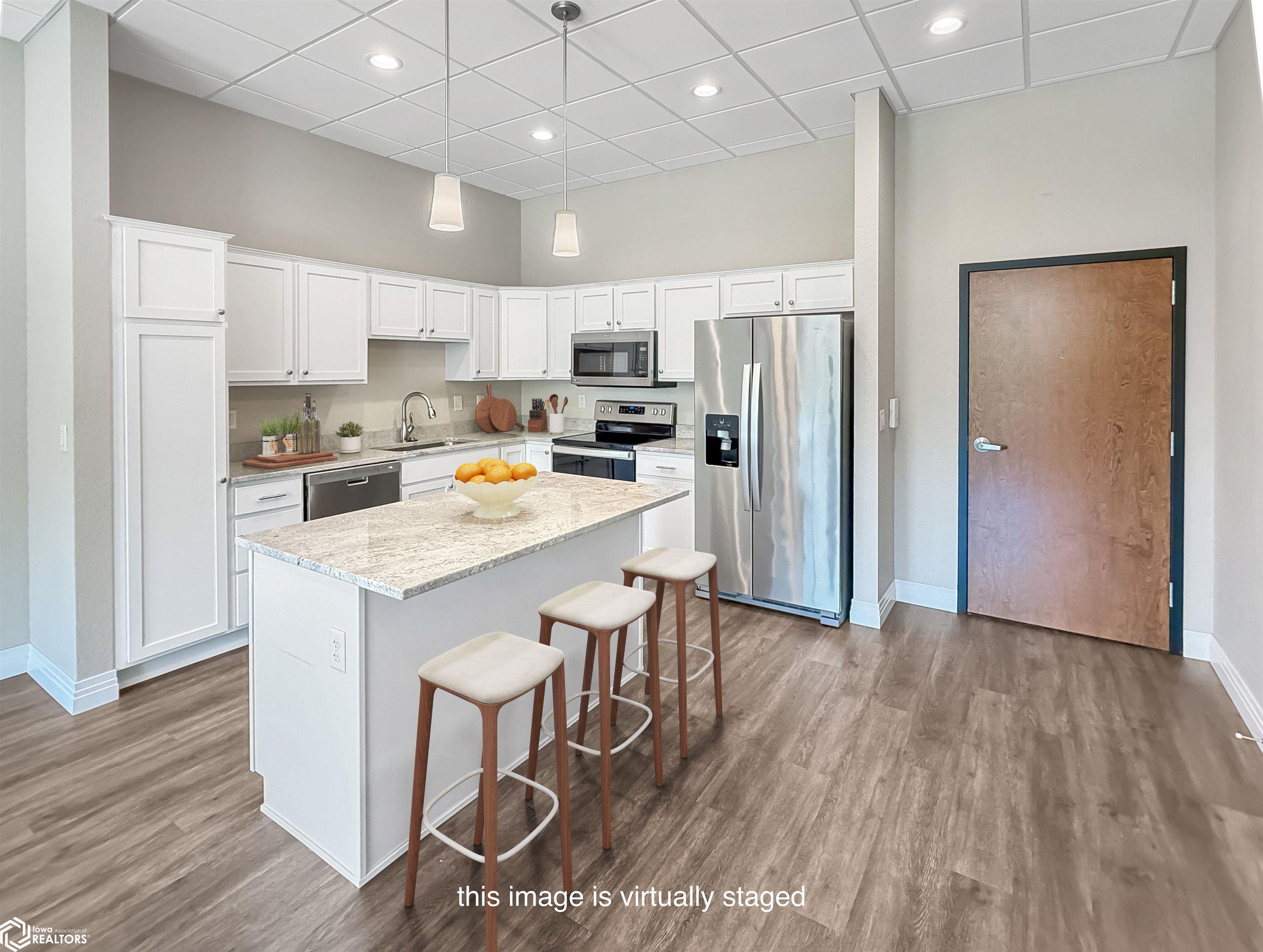 110 Rocksylvania Ave,  Unit 204 204