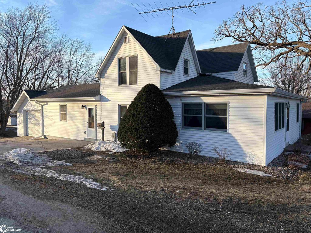Photo of 536 N 10 Street, Forest City, IA 50436 (MLS # 6335570)