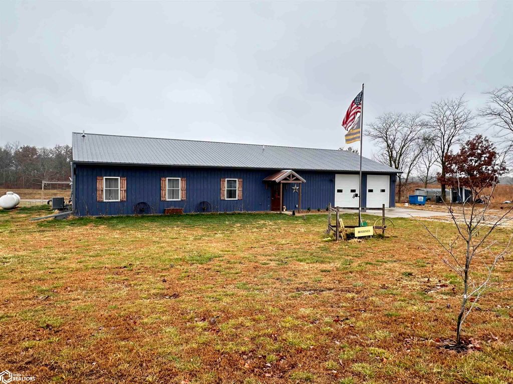 Photo of 1326 150th Street Street, Wayland, IA 52654 (MLS # 6333953)