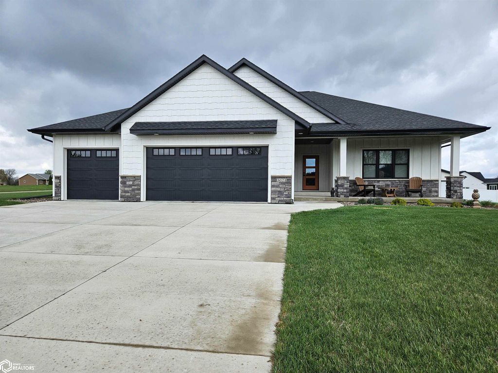 Photo of 3021 Eagle Ridge Dr., Humboldt, IA 50548 (MLS # 6337751)