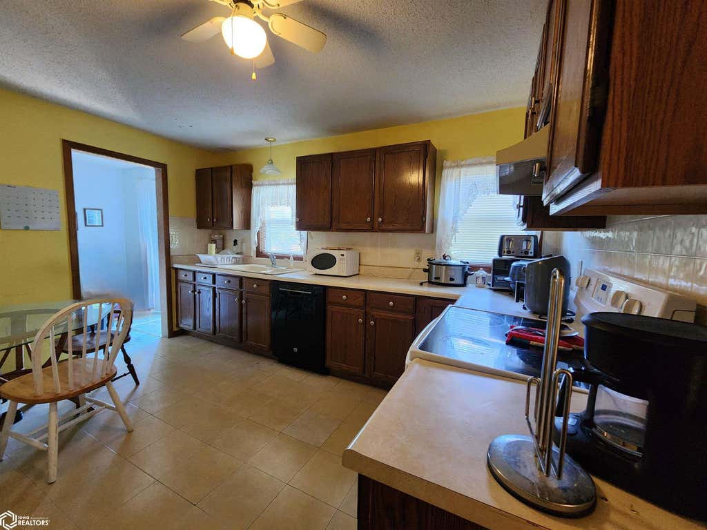 Photo of 412 E State Street, Corydon, IA 50060 (MLS # 6339355)