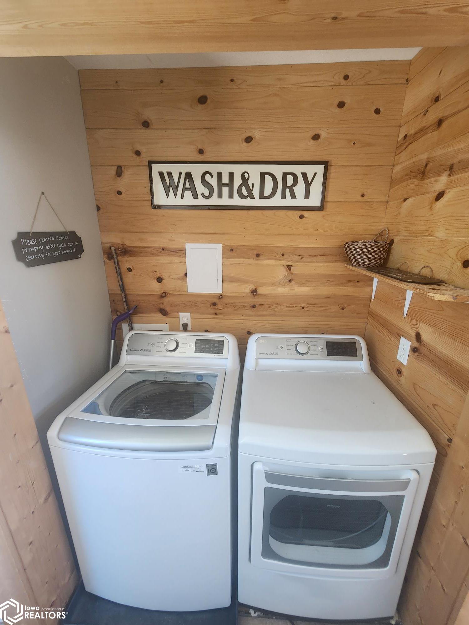 140 W Jefferson Street