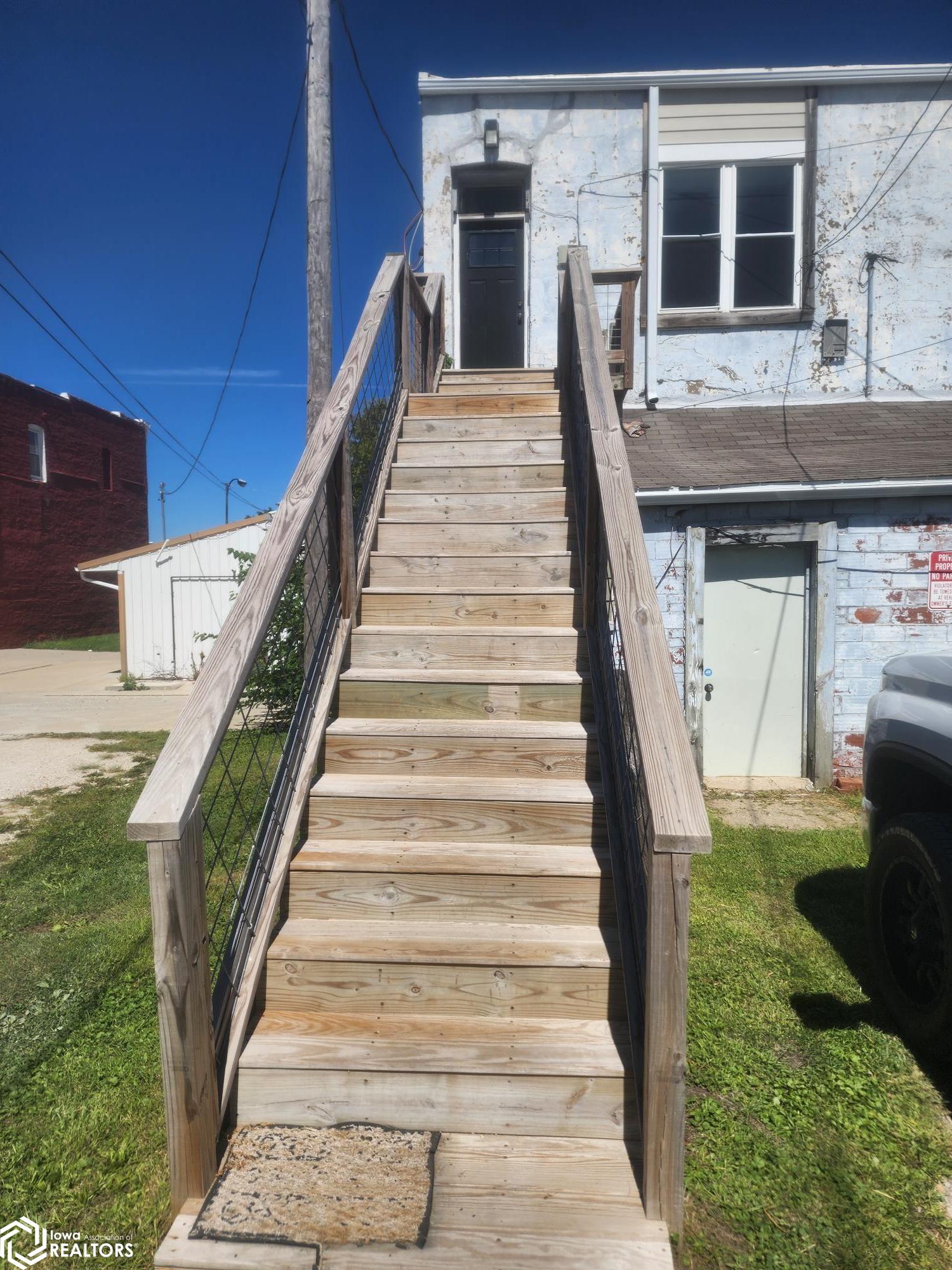 140 W Jefferson Street