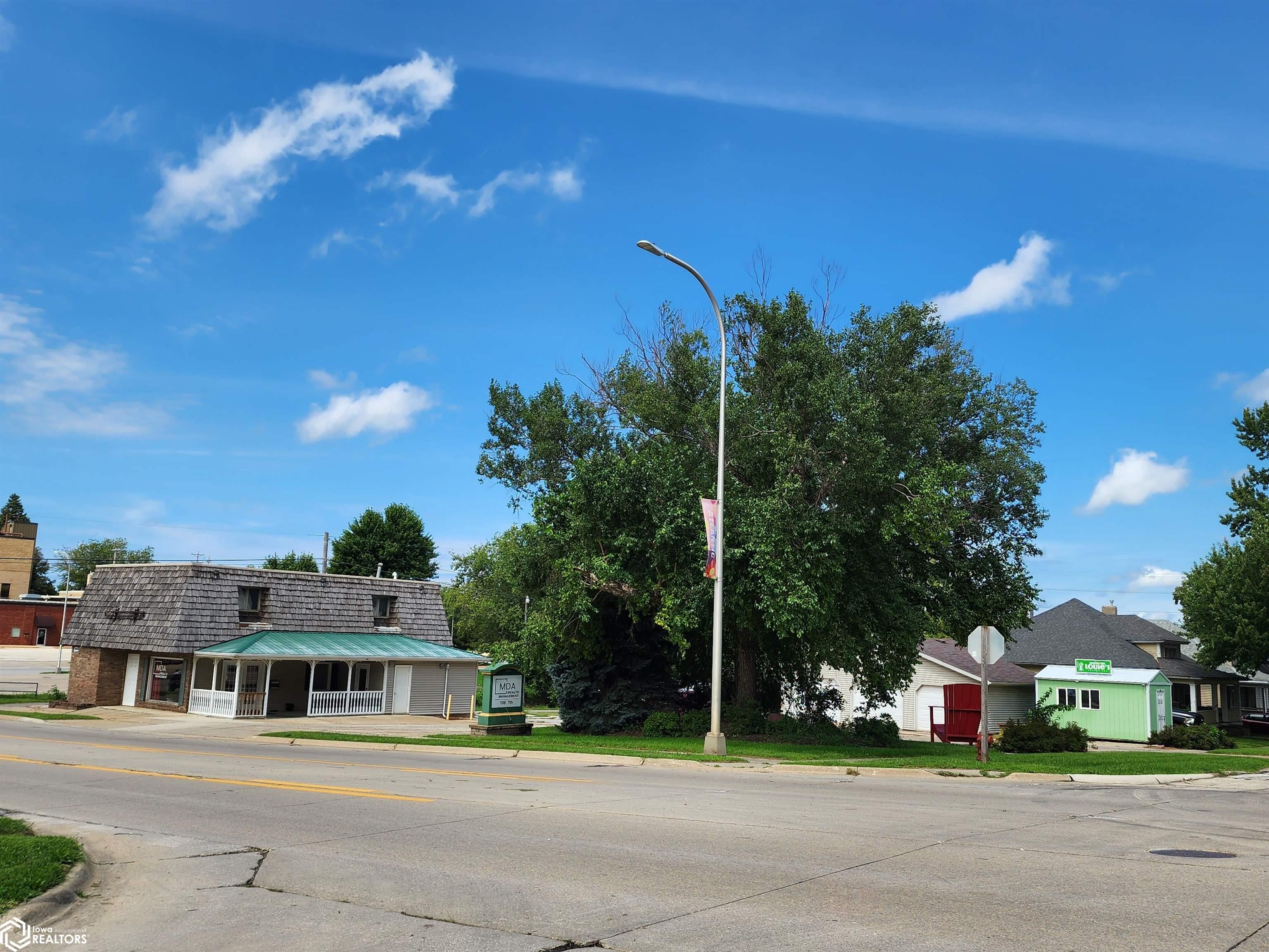 106 E 7th Street