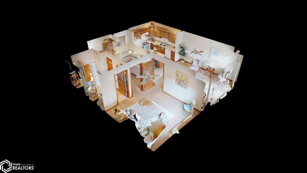 Photo of 809 7th Ave N #211 Ave, Clear Lake, IA 50428 (MLS # 6337691)
