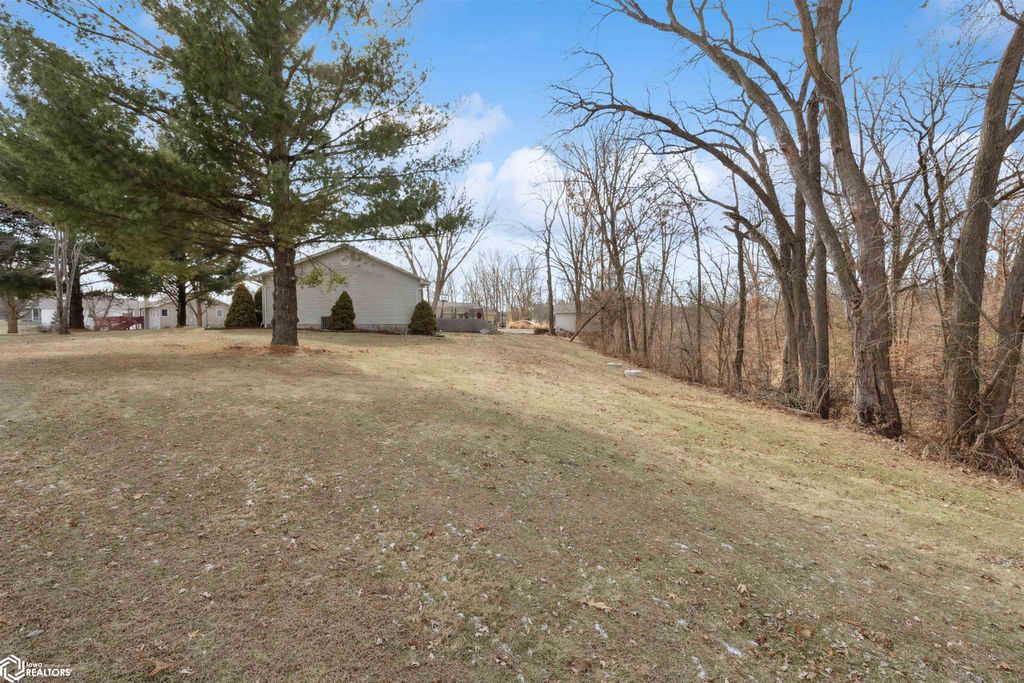 Photo of 12590 148Th Avenue, West Burlington, IA 52655 (MLS # 6335048)