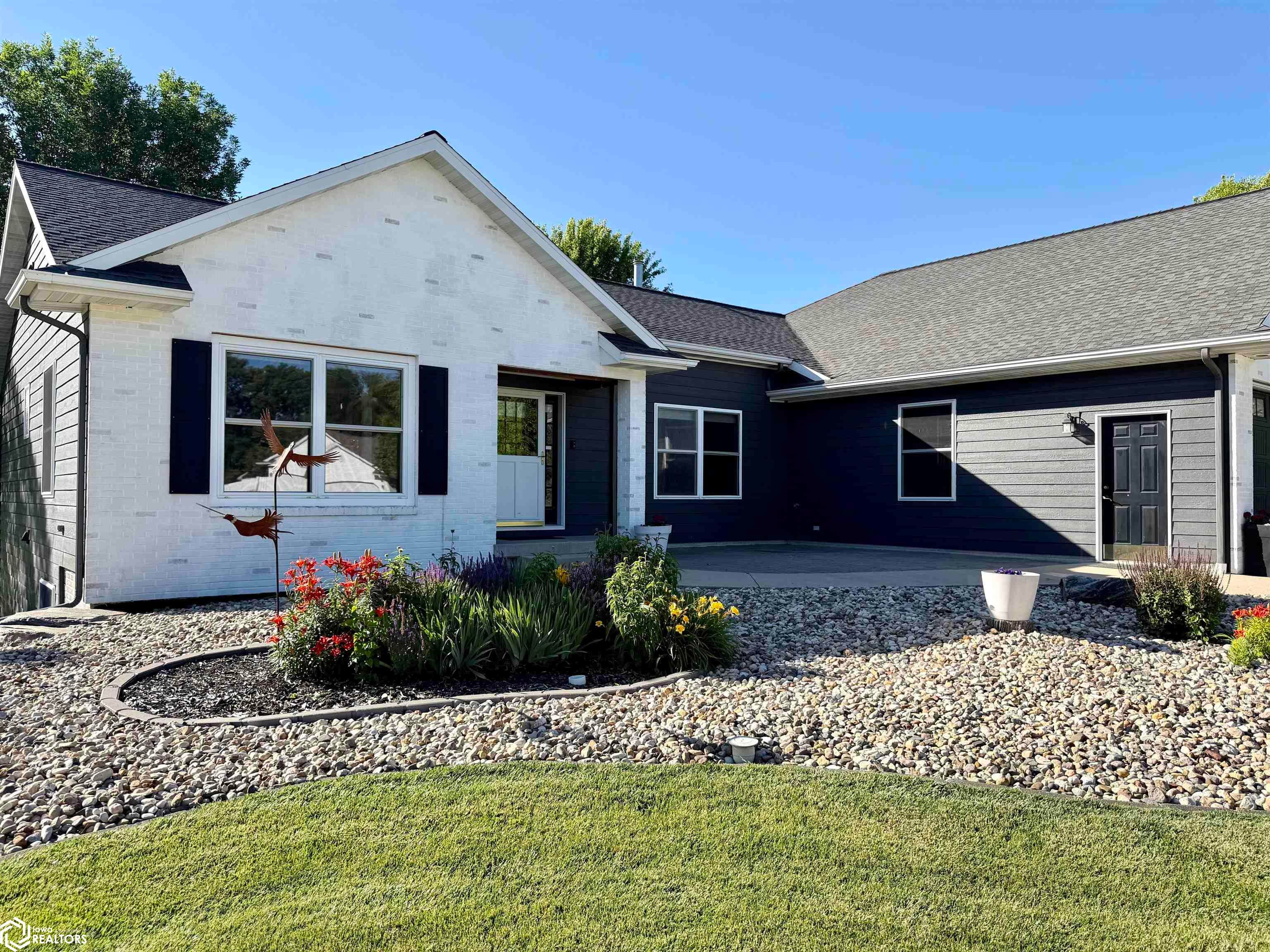 1611 Willow Place
