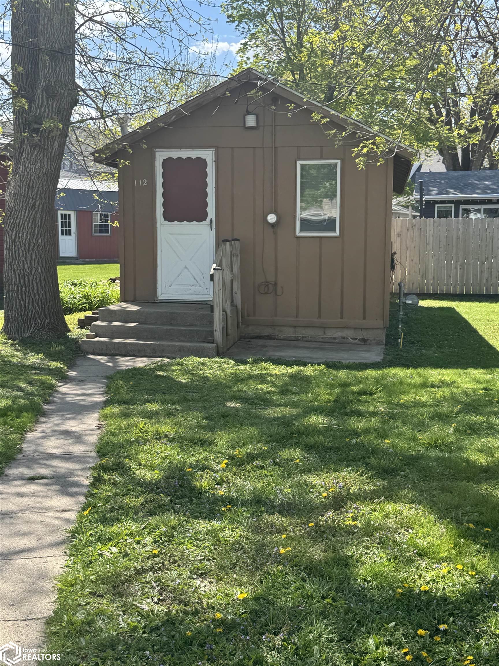 423 N Shore Drive