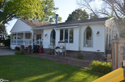 463 E Rochester St Ottumwa IA 52501