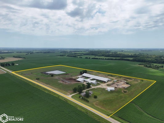 1350 WAUBEEK RD, CENTRAL CITY, IA 52214 - Image d9a8e35bc2923eb3c817952e01bebf7f/1855390713