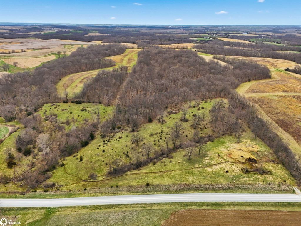 Photo of 1400 190th St., Mount Pleasant, IA 52641 (MLS # 6336873)