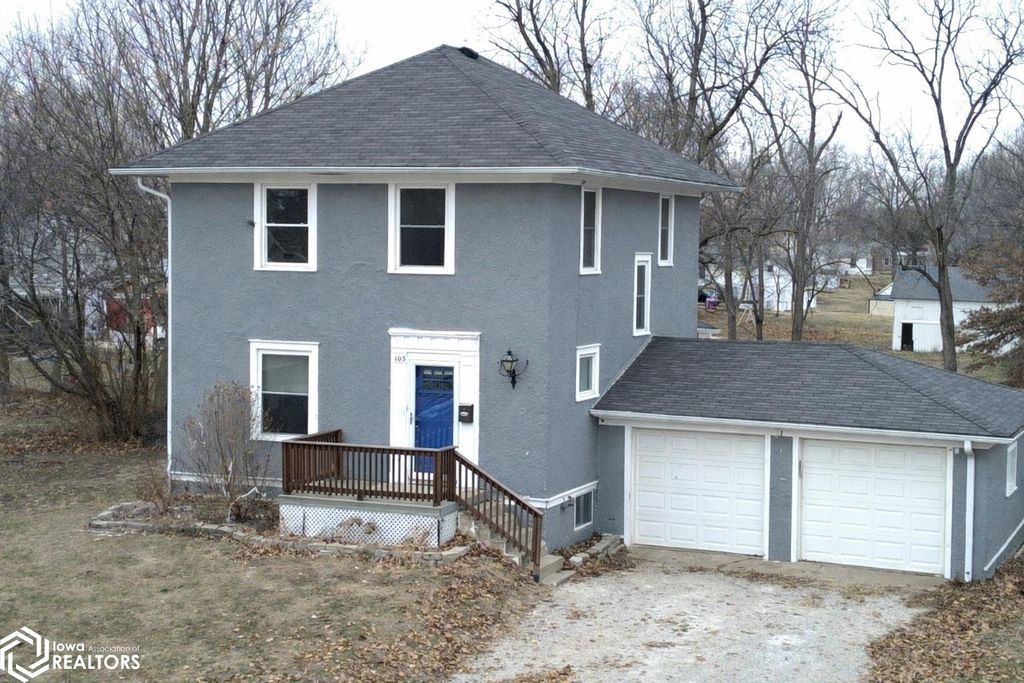 Photo of 105 E North Street, Bloomfield, IA 52537 (MLS # 6335007)