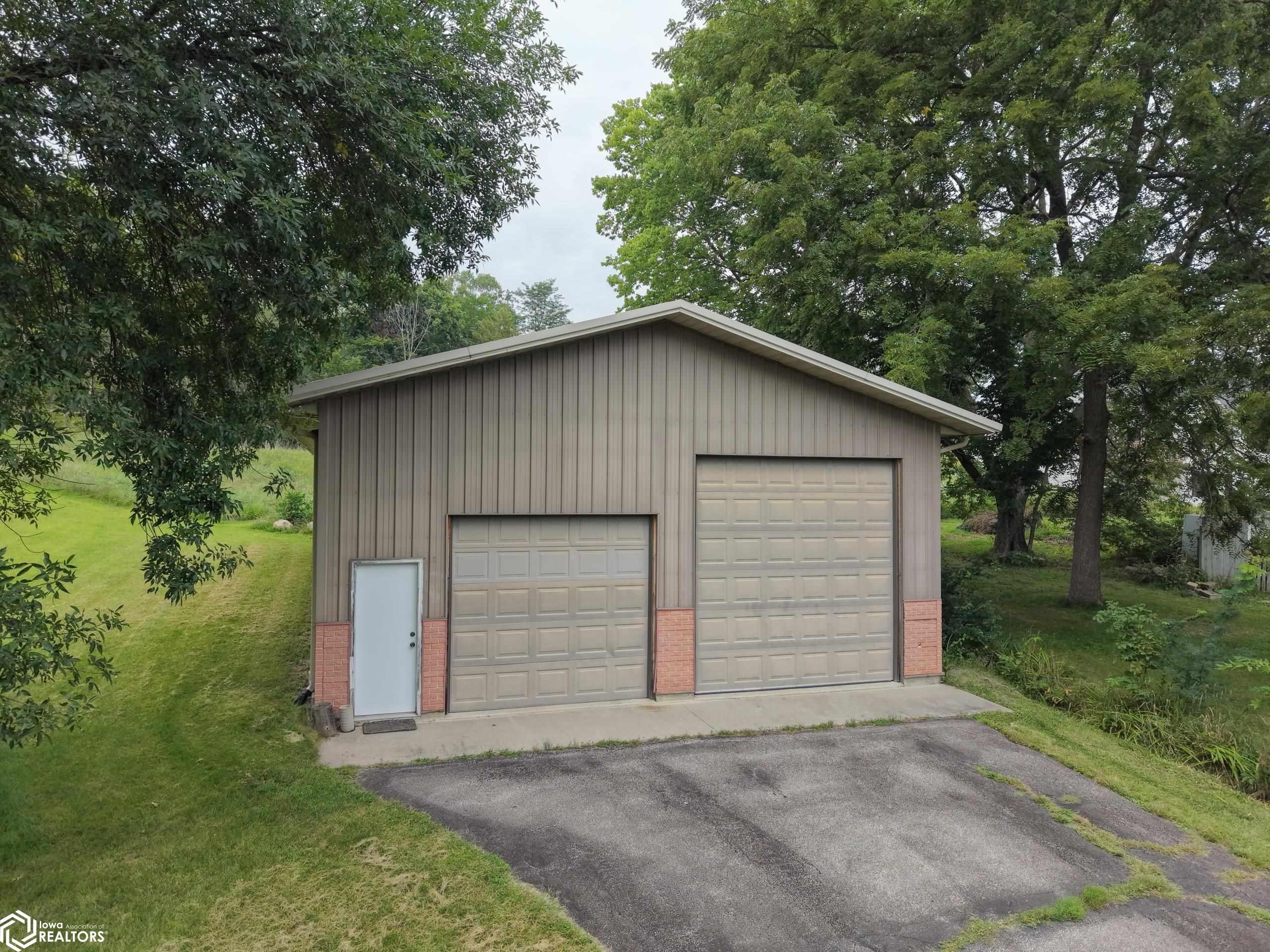 2530 River Road