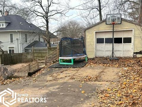 Tiny photo for 1121 Avenue C, Fort Madison, IA 52627 (MLS # 6334690)
