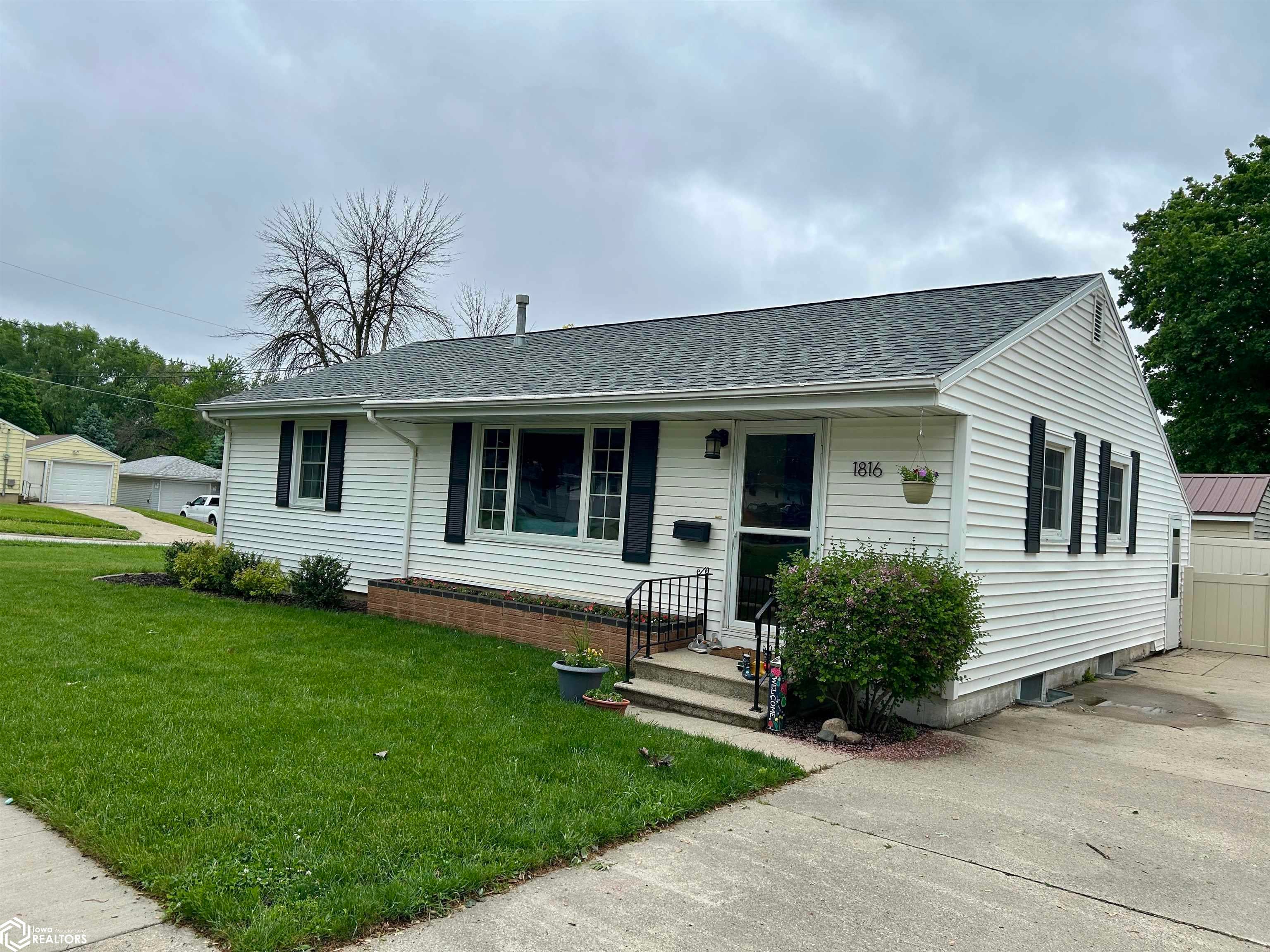1816 Custer