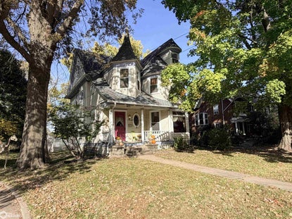 405 E Burlington Ave – Investment Home