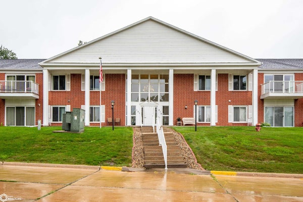 514 E OLIVE ST APT 206, MARSHALLTOWN, IA 50158 - Image dbe4ea421ca3840cd1c51dbcf310151f/1042804079