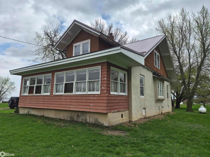Photo 1 of 54 — 112 E Strait Street, Gilman, IA 50106