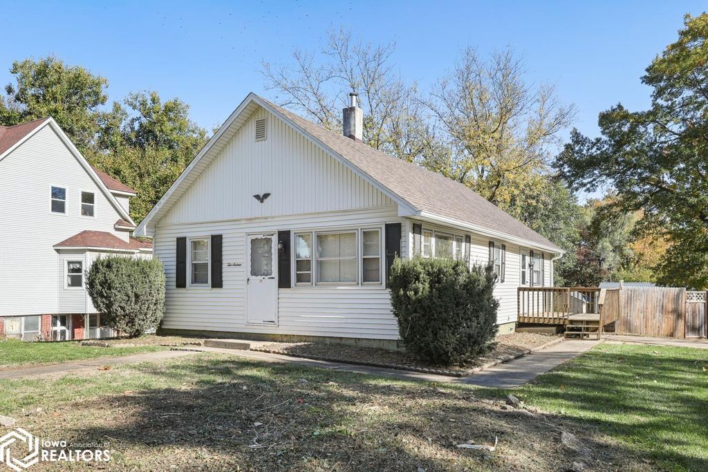 Photo of 1016 Peniel Street, University Park, IA 52595 (MLS # 6333503)