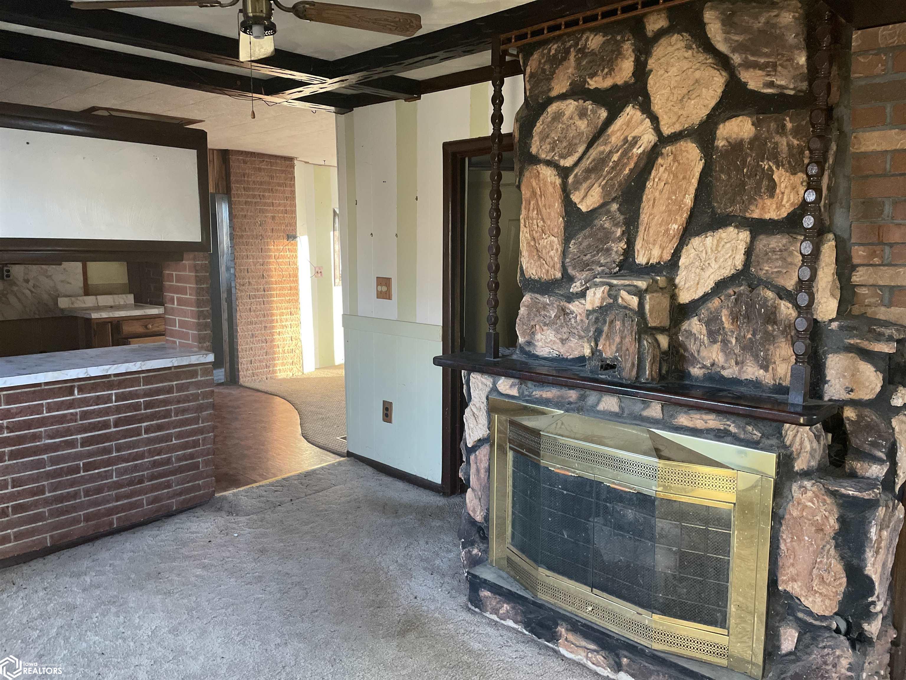 603 7th Street - Photo 4