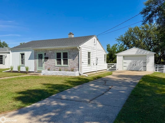 606 W 14TH ST N, NEWTON, IA 50208 - Image dd2f14f1bb8fad19b0c75ead28ea0a87/2781476152