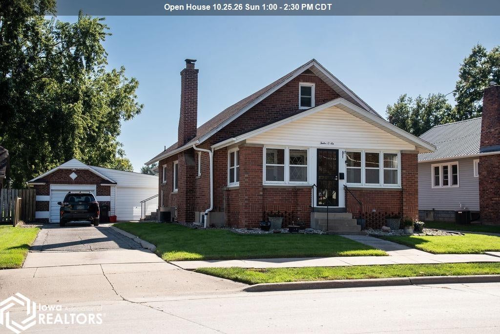 Photo of 1206 Greenwood, Ottumwa, IA 52501 (MLS # 6343479)